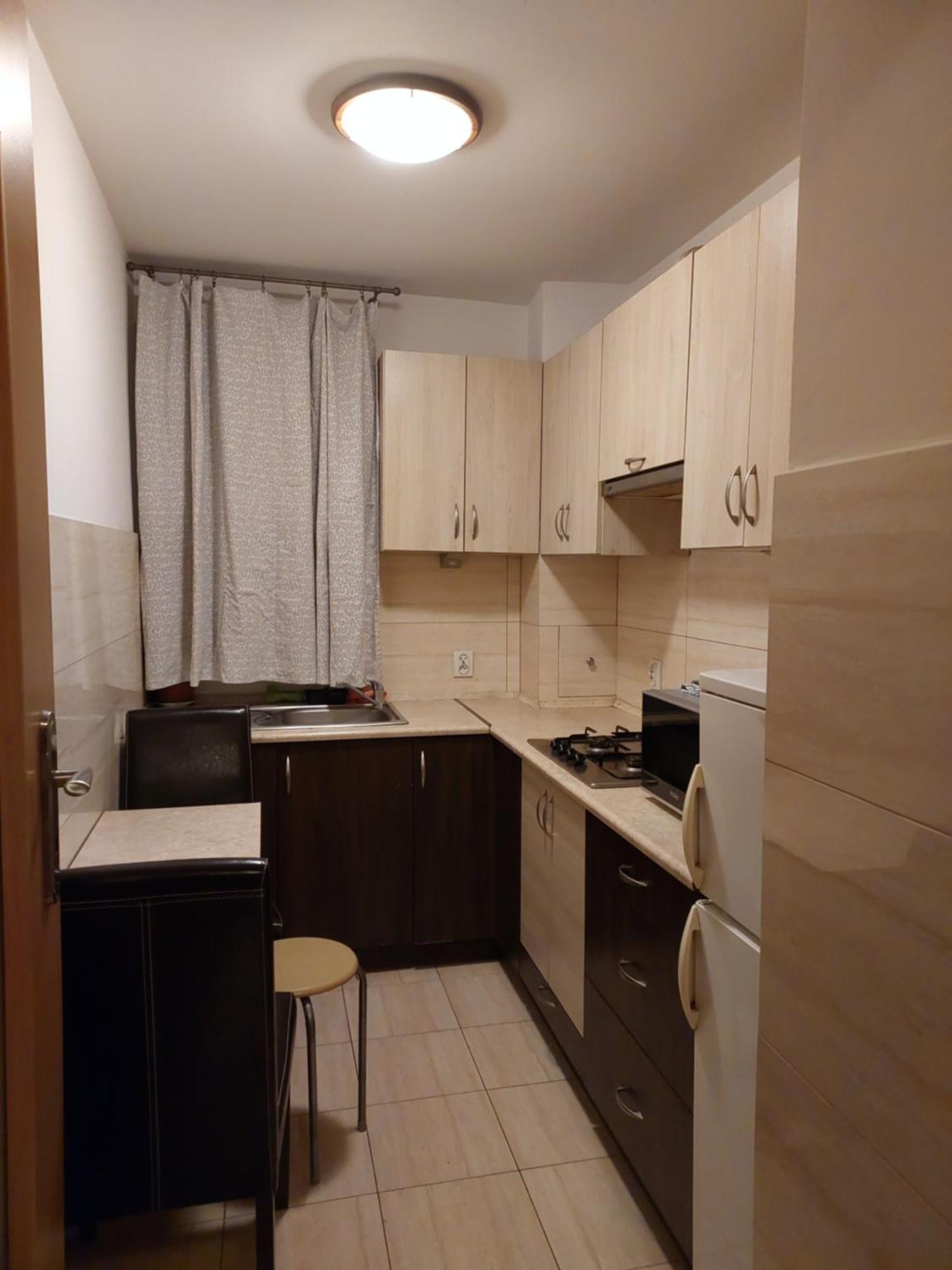2-кімнатна центр Apartment