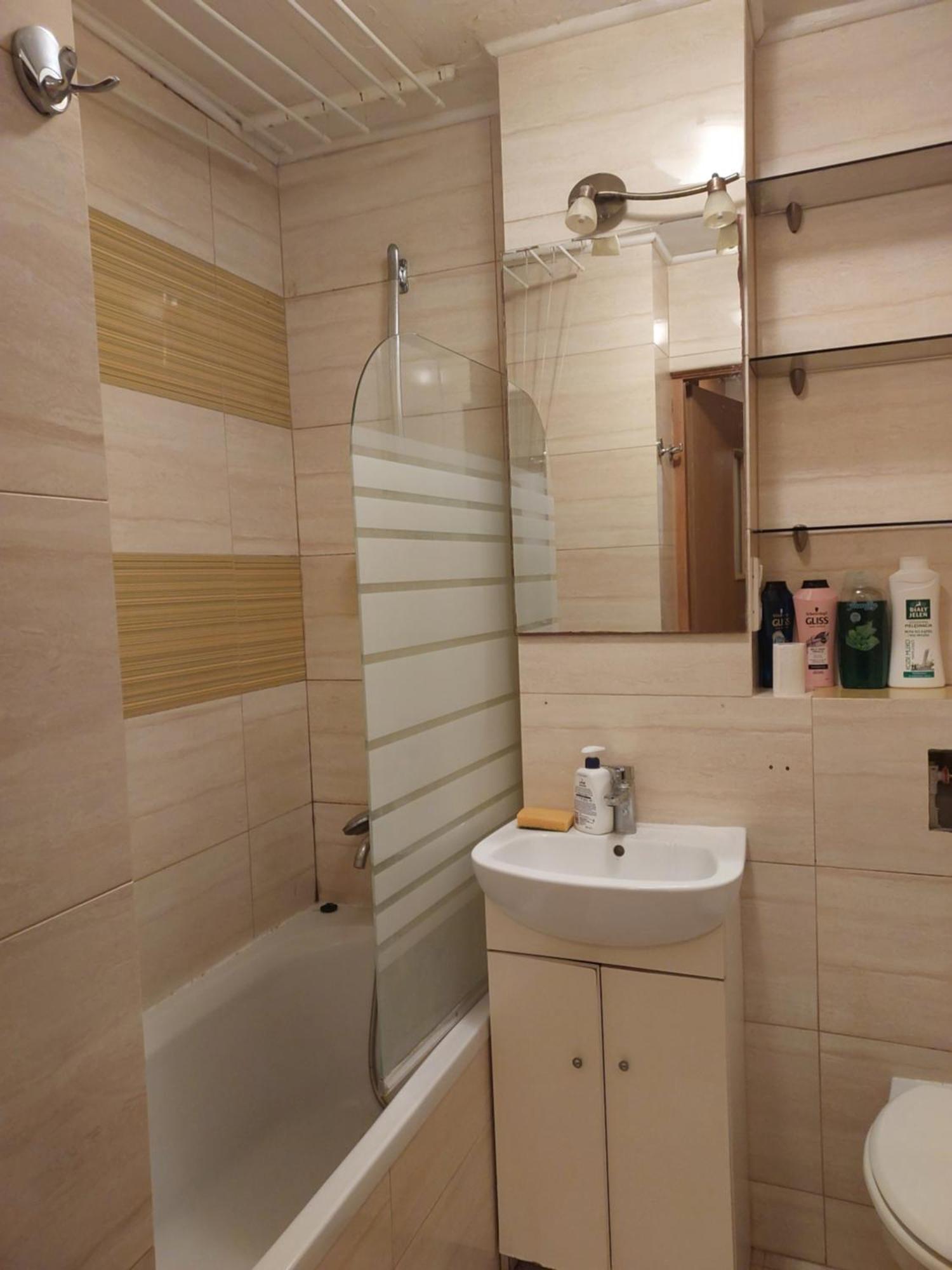 Apartment 2-кімнатна центр